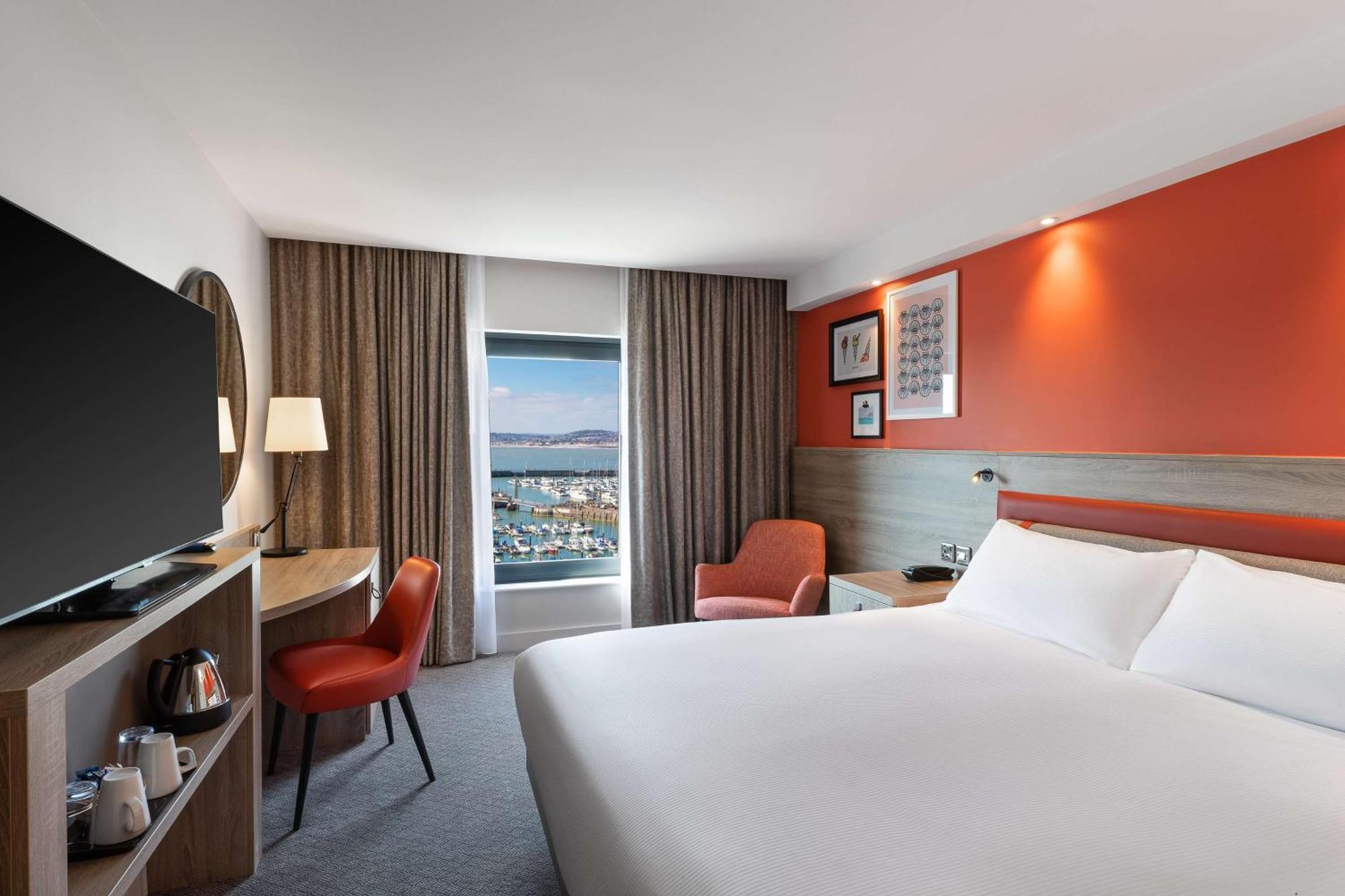 Hampton By Hilton Torquay Hotel Exterior foto