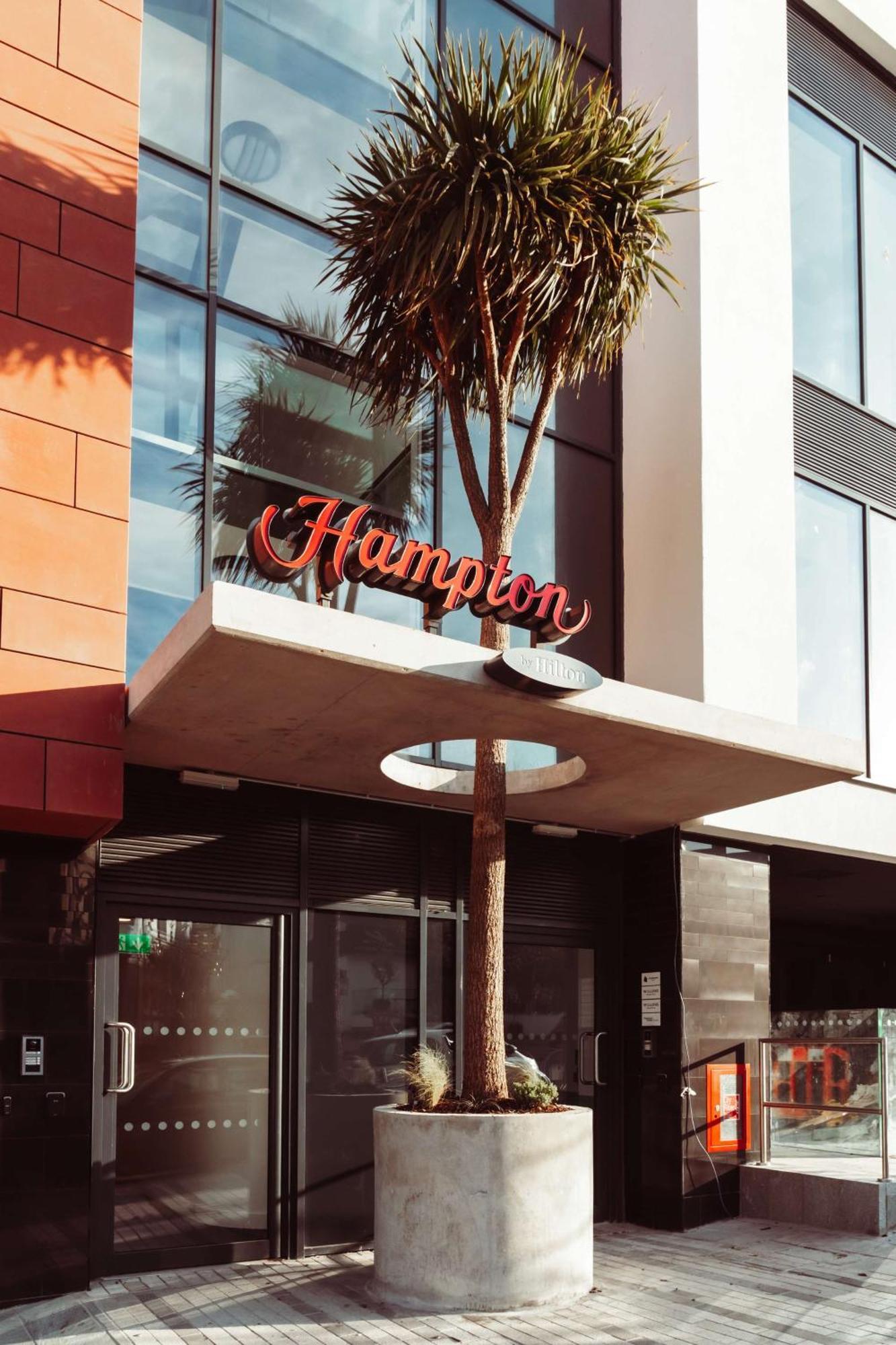 Hampton By Hilton Torquay Hotel Exterior foto